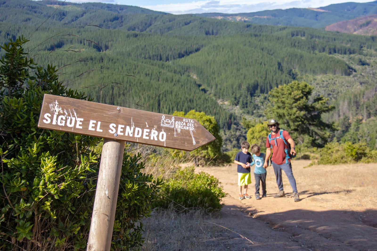 trekking poza del encanto pichilemu