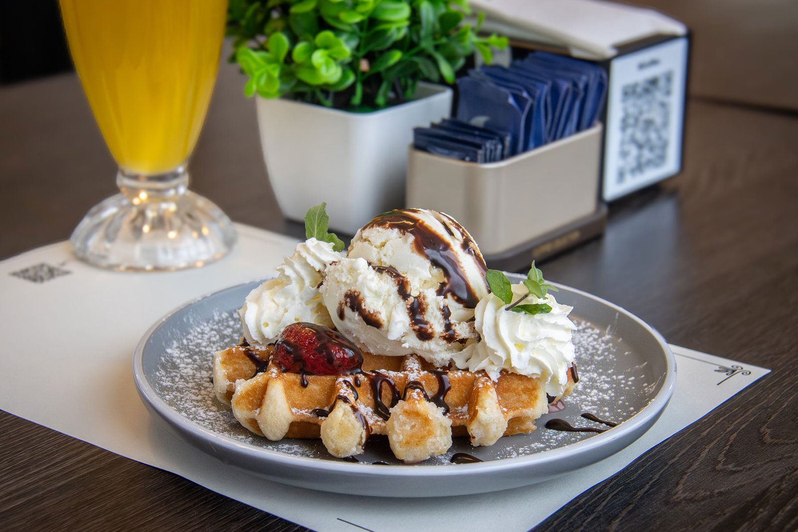 waffle-y-helado-coffe-stay-and-play-pichilemu