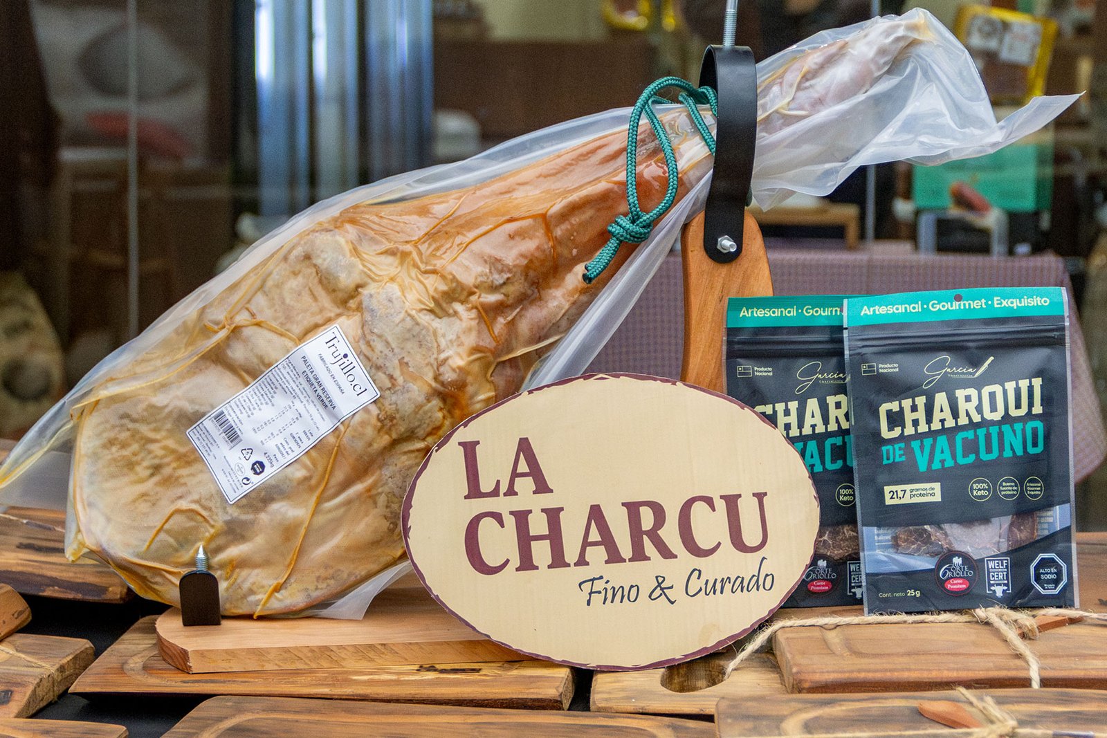 pata de chancho y charqui de vacuno la charcu pichilemu