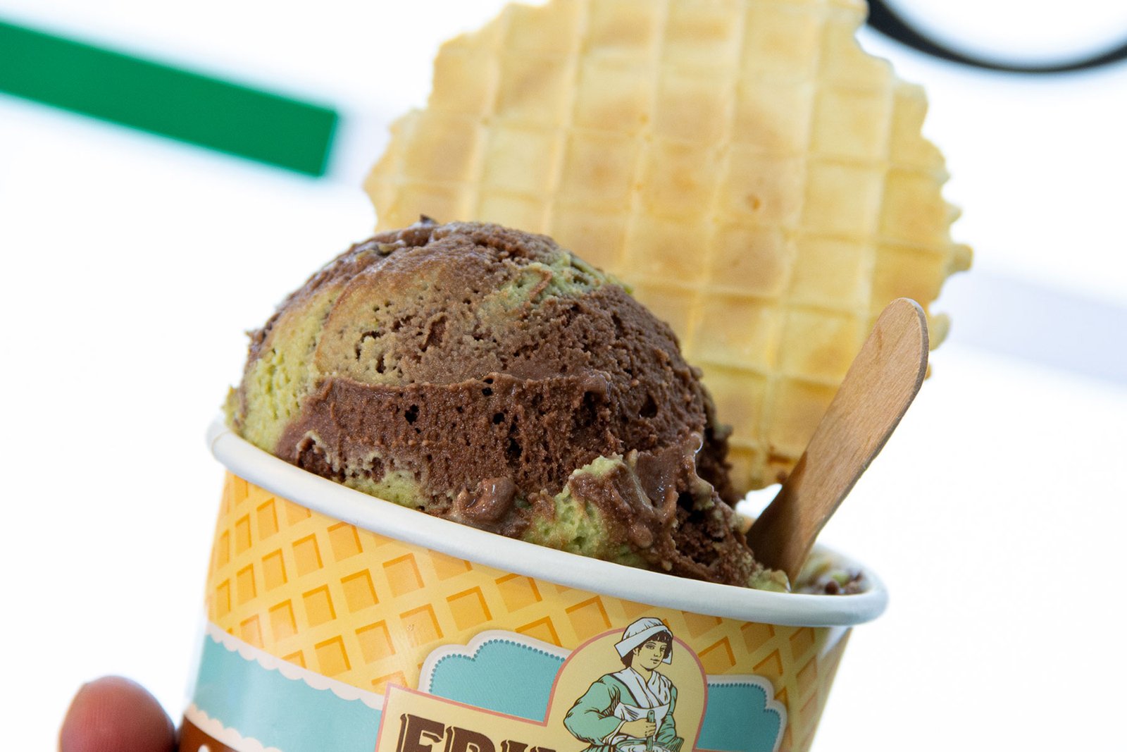 helado chocolate dubai heladeria artesanal pichillemu